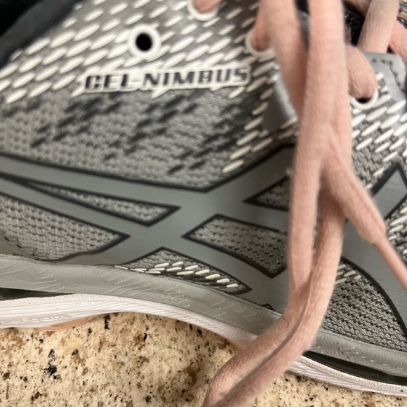 ASICS Ladies Gel Nimbus 20 Running Athletic Shoes US10 T850N - Picture 12 of 12